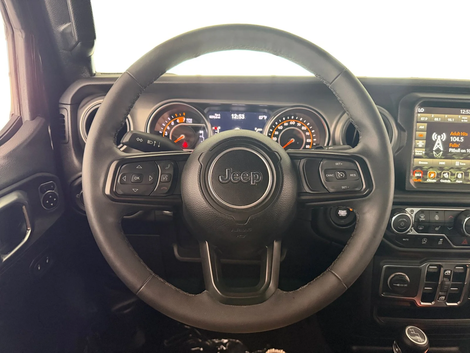 Used 2023 Black Clearcoat Jeep Sport S image 10