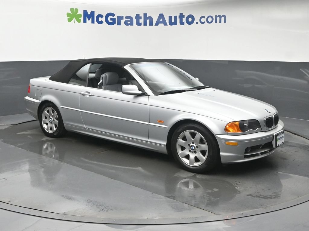 Used 2001 Silver BMW 325Ci image 2