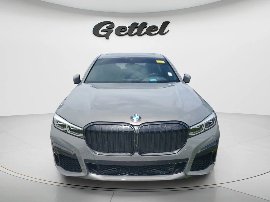 Used 2022 Gray BMW i image 2