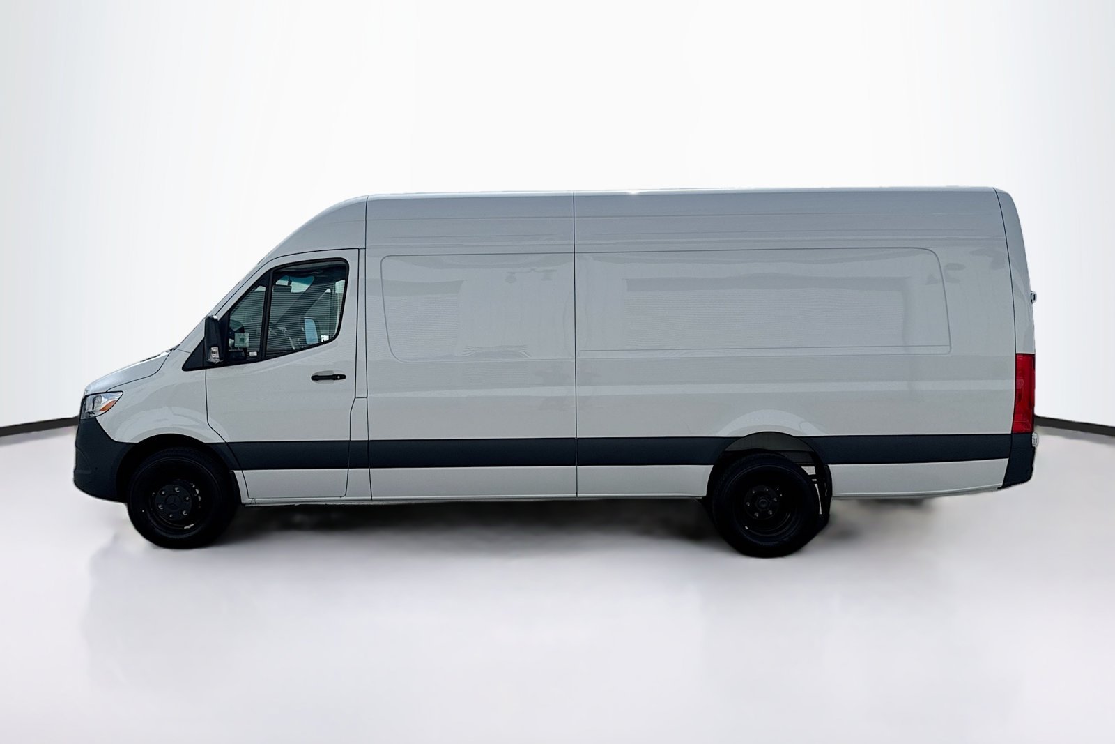 New 2026 Arctic White Mercedes-Benz  image 8
