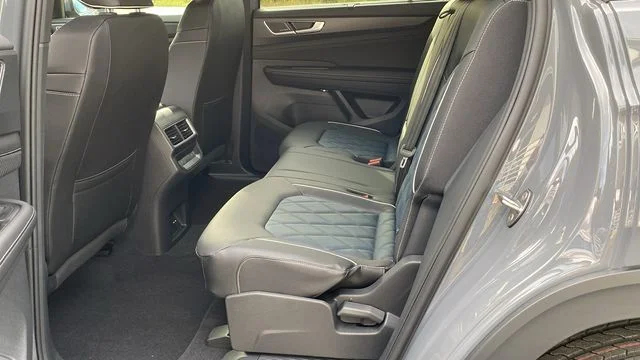 2026 Volkswagen Atlas Cross Sport SEL Premium R-LINE - Photo 21