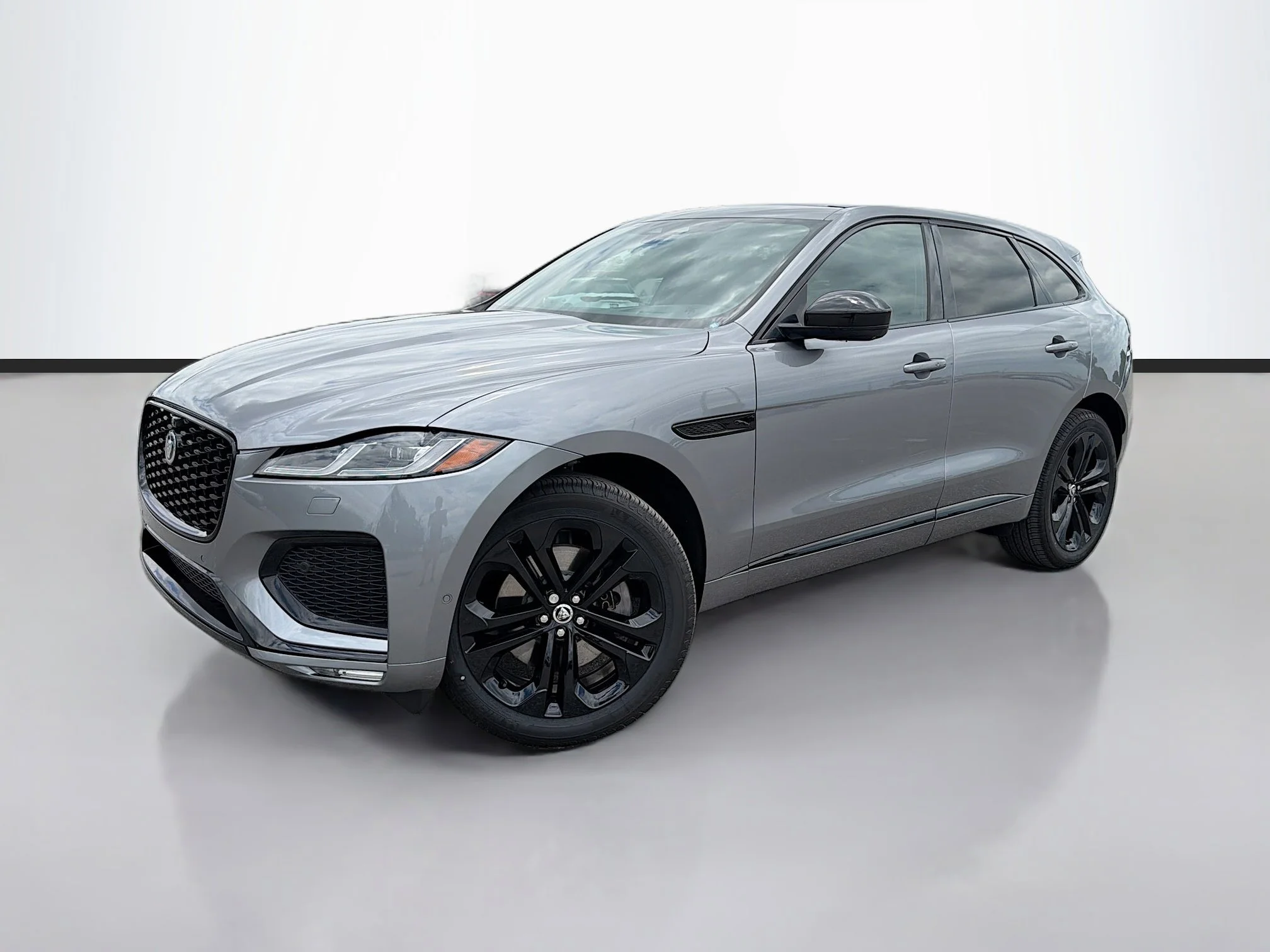 2026 Jaguar F-PACE P250 R-Dynamic S's photo