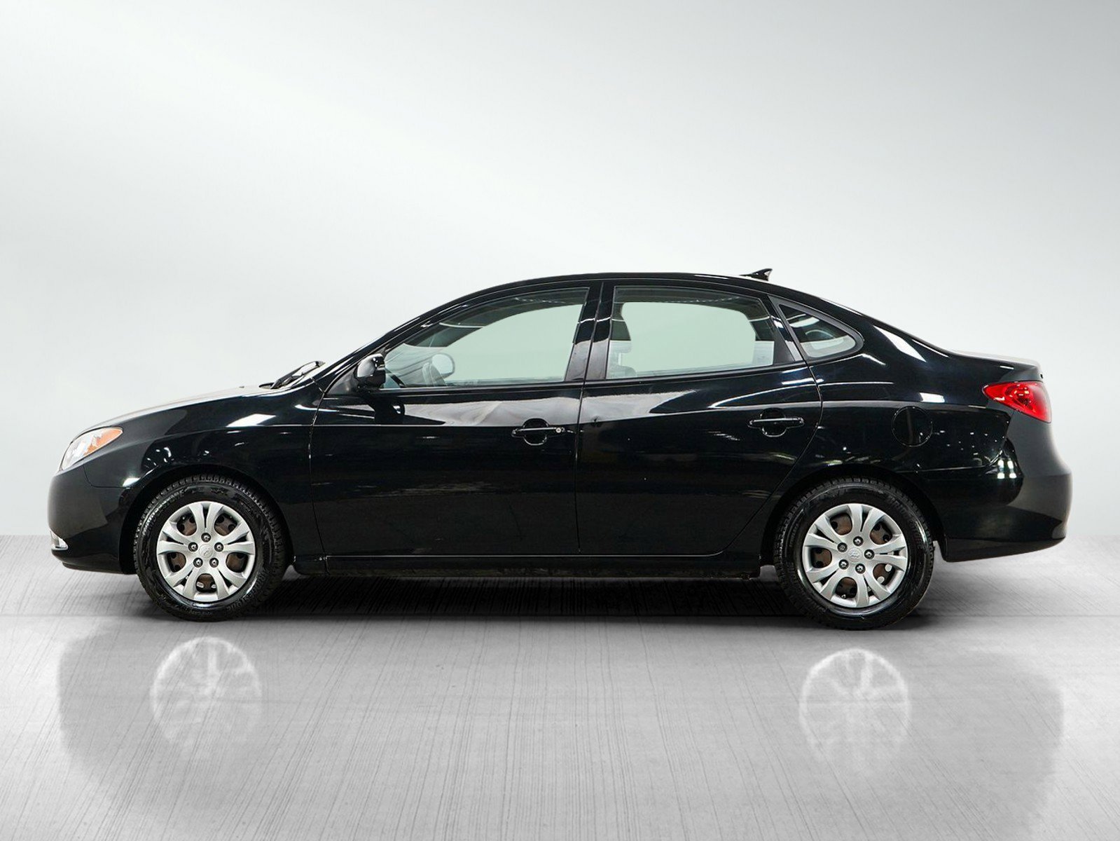 Used 2010 Hyundai Elantra GLS with VIN KMHDU4AD4AU949958 for sale in Burnsville, Minnesota