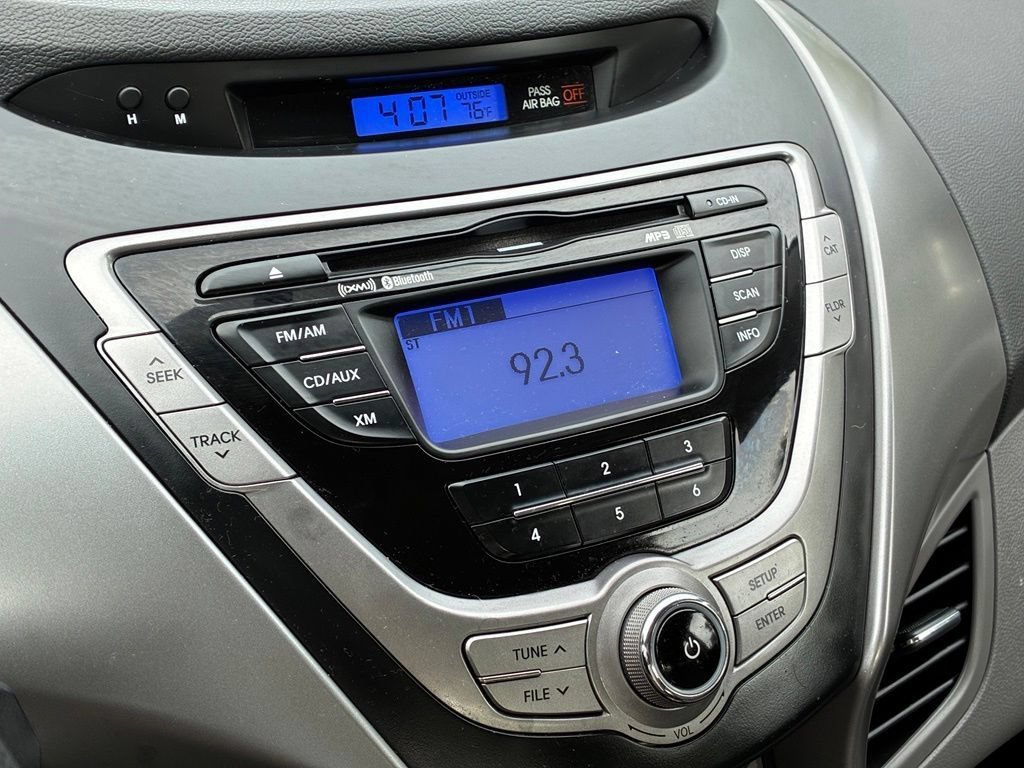 Used 2013 Gray Hyundai GLS image 5
