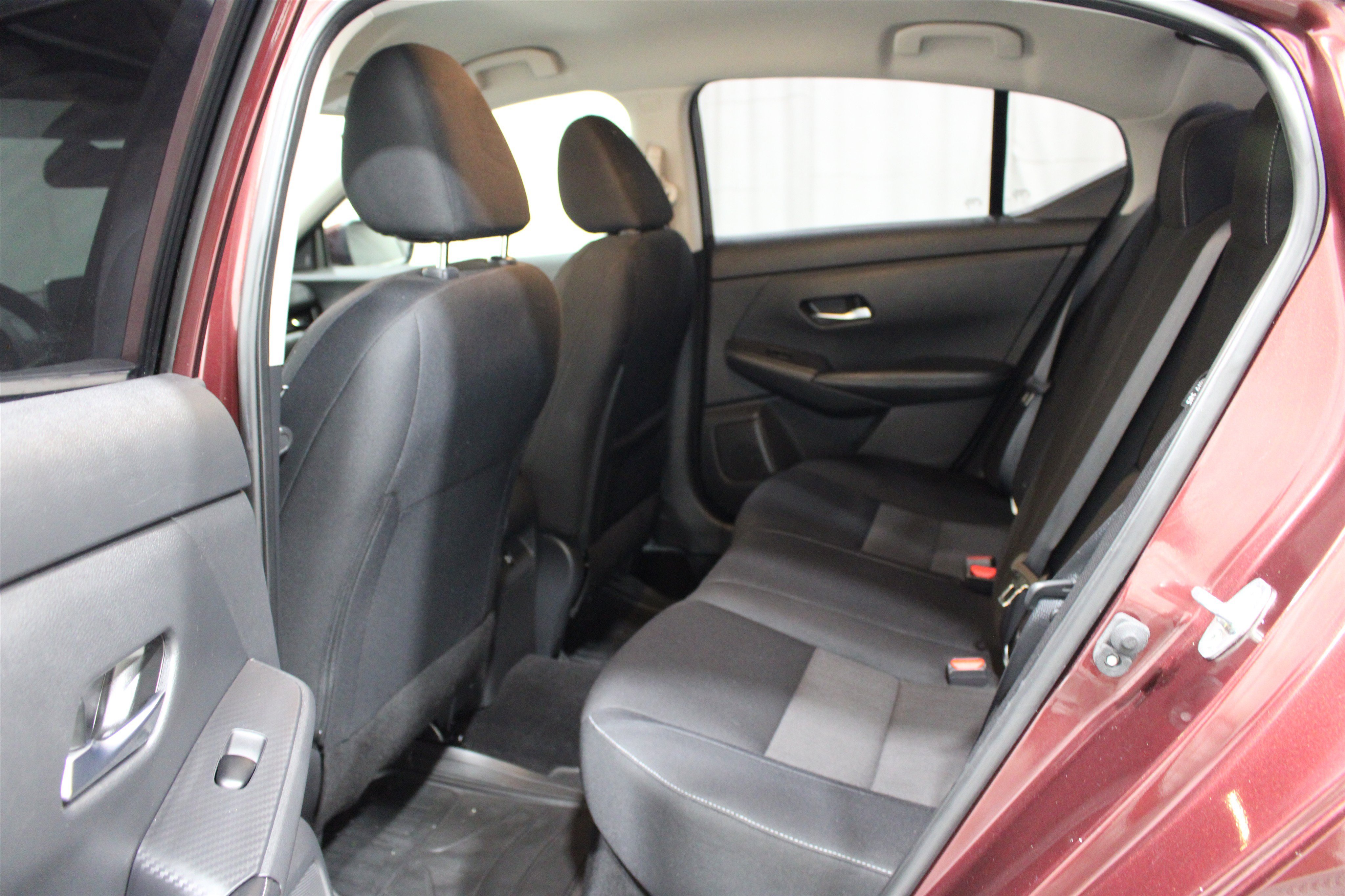 Used 2023 Rosewood Metallic Nissan SV image 20