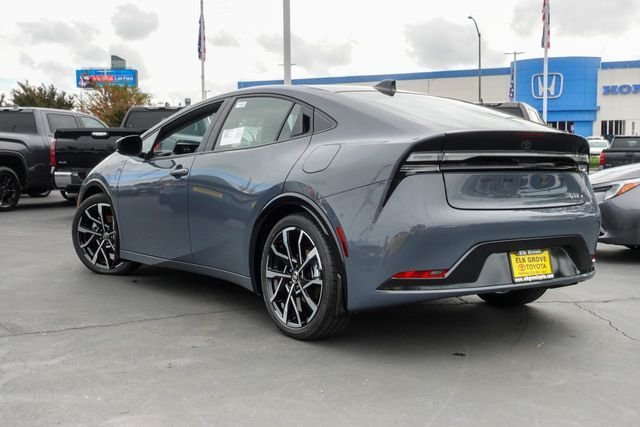 New 2026 Guardian Gray Toyota  XSE Premium image 10