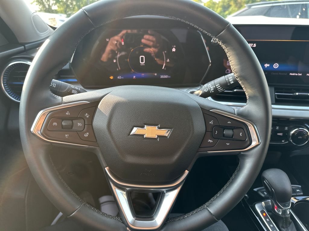 Used 2024 Gray Chevrolet LT image 16
