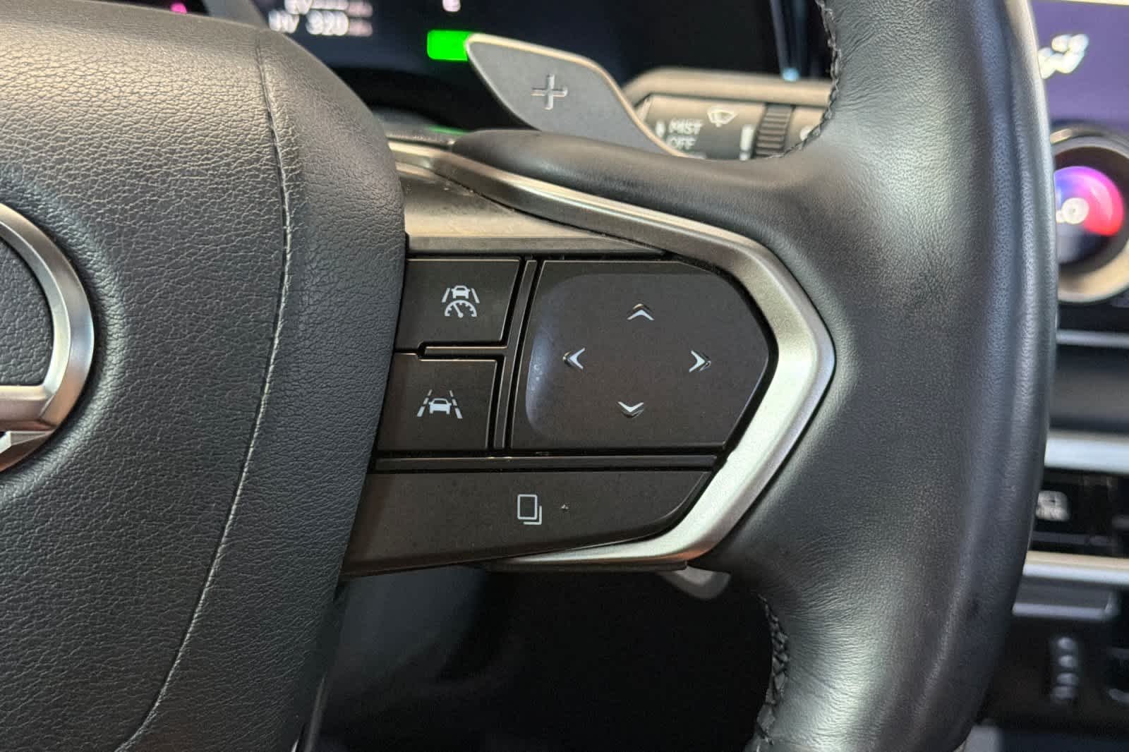 Certified Used 2024 Iridium Lexus Luxury image 28