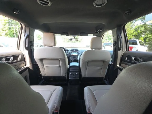 Used 2018 Gray Ford XLT image 20
