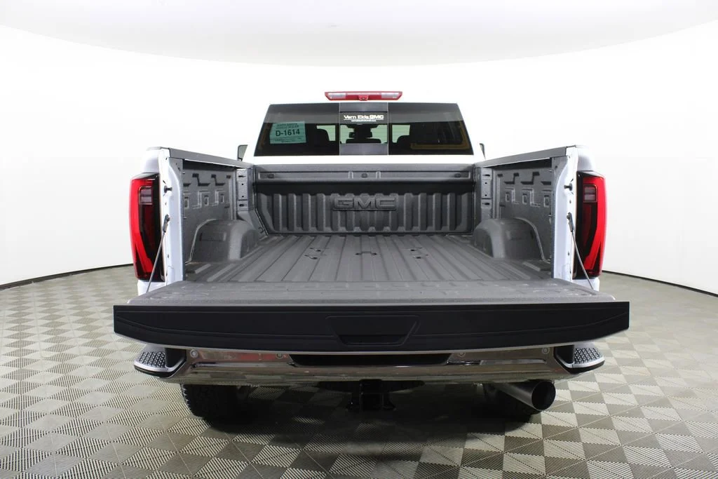 2026 GMC Sierra 3500HD SLT - Photo 7