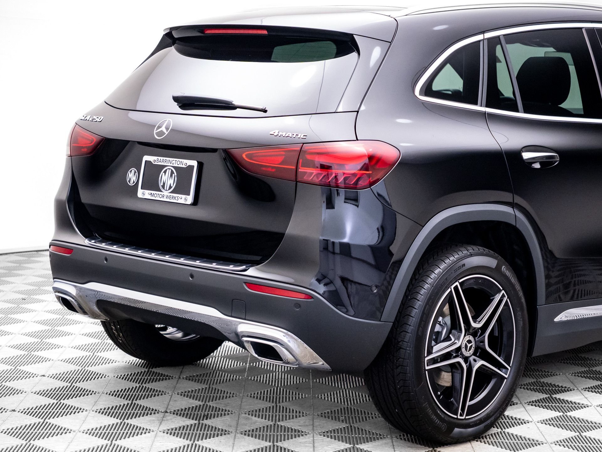 New 2026 Black Mercedes-Benz GLA 250 image 33