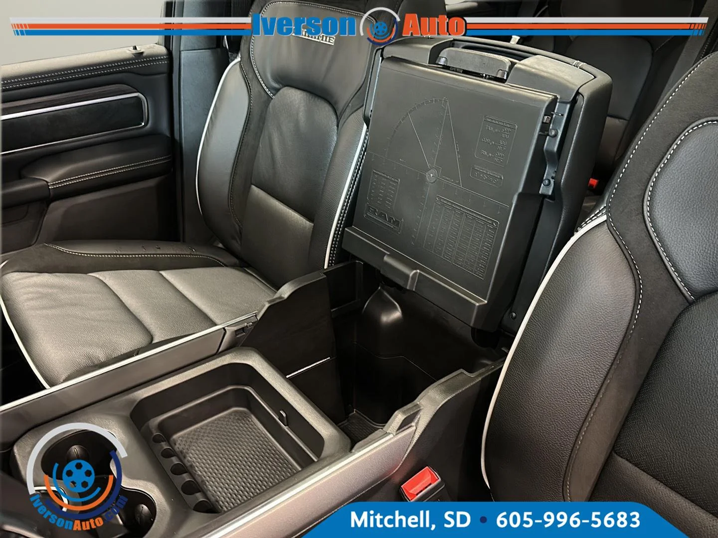 New 2027 Forged Blue Metallic Exterior Paint RAM Laramie image 23