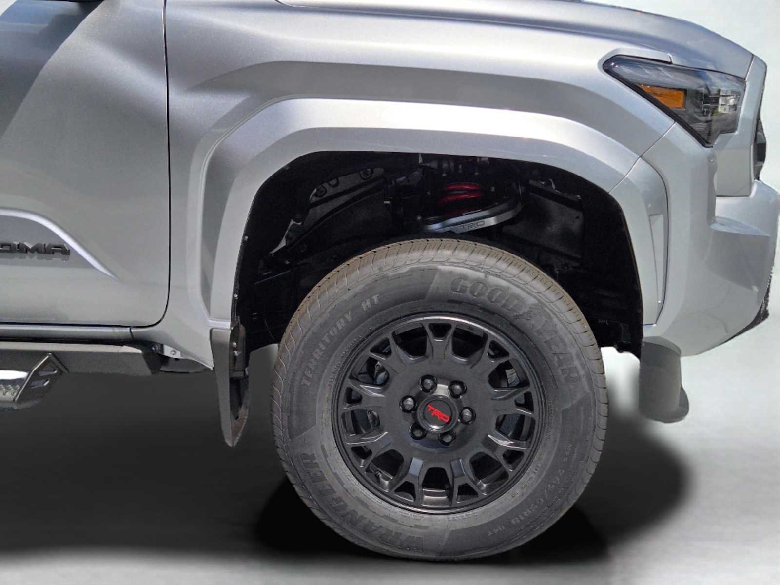 2025 Toyota Tacoma SR5 - Photo 11