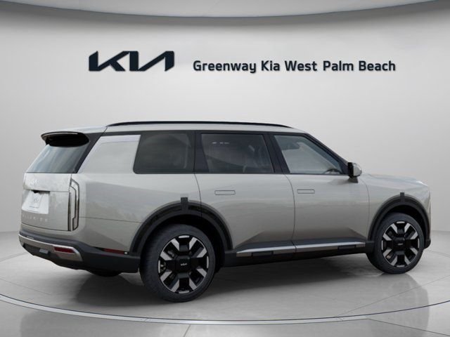 New 2027 Silver Kia S image 8