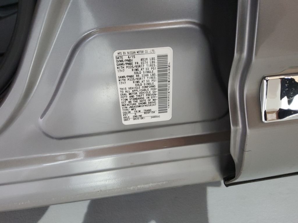Used 2015 Gray Nissan S image 17
