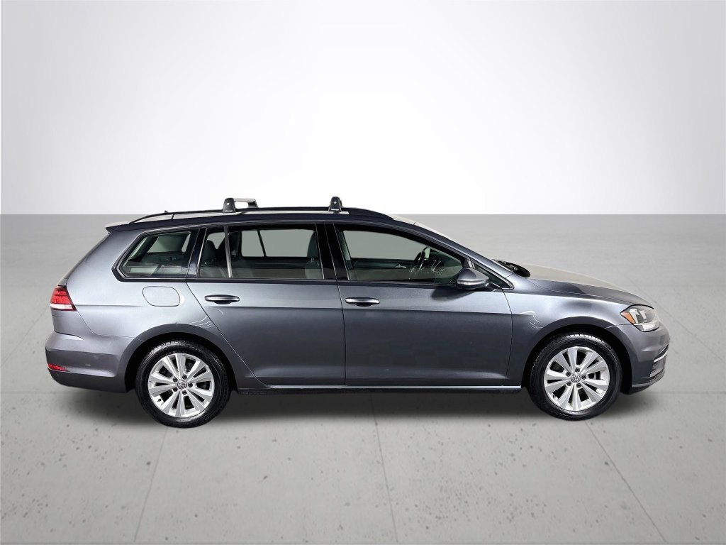 Used 2018 Gray Volkswagen S image 5