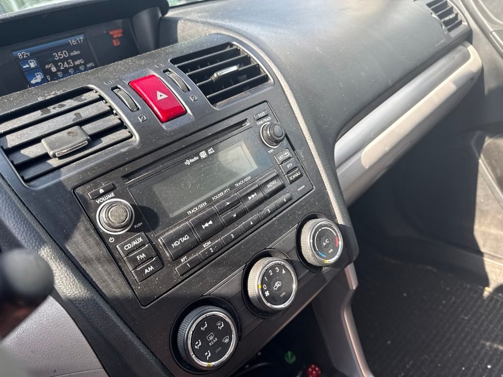 Used 2014 Silver Subaru 2.5i Premium image 19