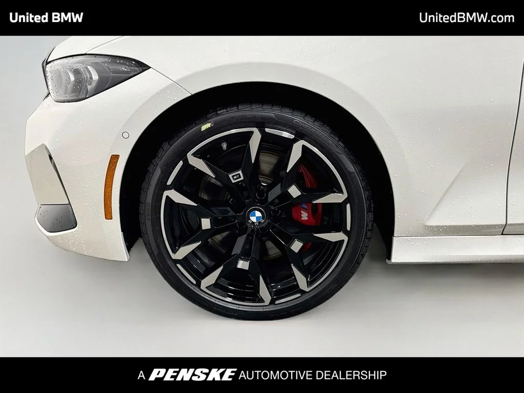 New 2026 Alpine White BMW 330i image 9