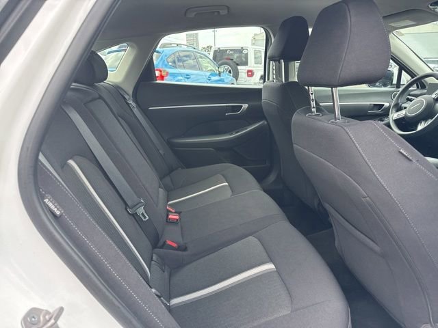 Used 2024 Serenity White Hyundai SEL image 12