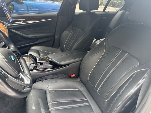 Used 2020 Mineral White Metallic BMW 540i xDrive image 5