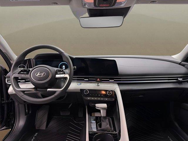 New 2026 Black Hyundai Limited image 18
