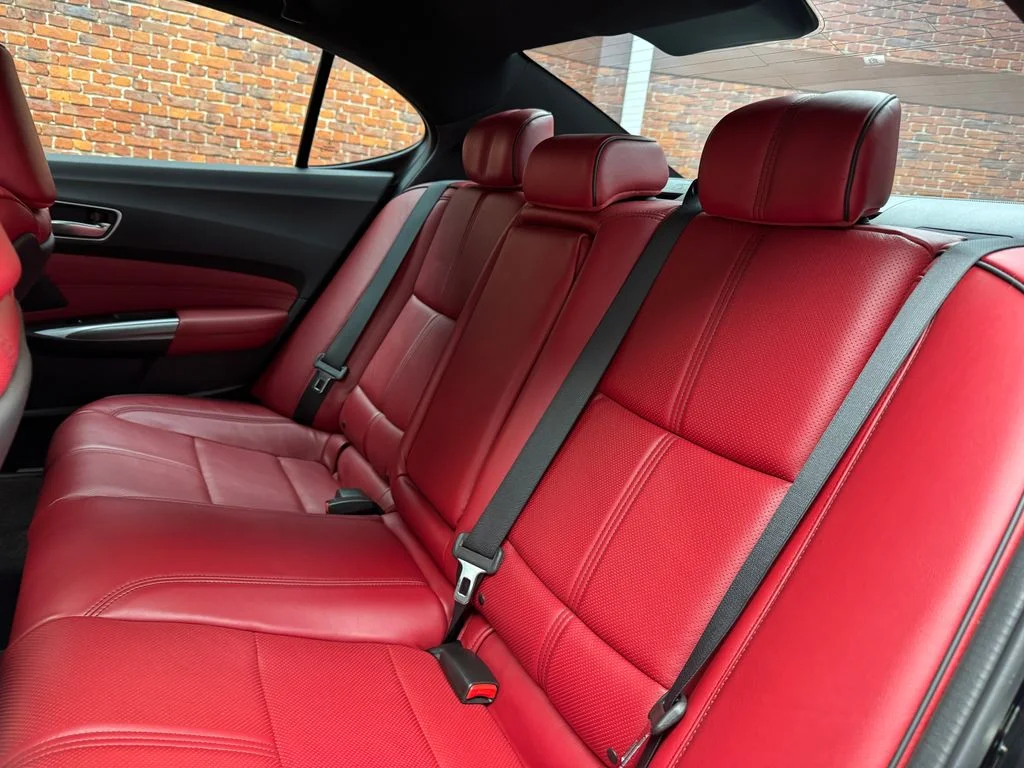 Certified Used 2019 Black Acura 3.5L Technology Pkg w/A-Spec Pkg image 27