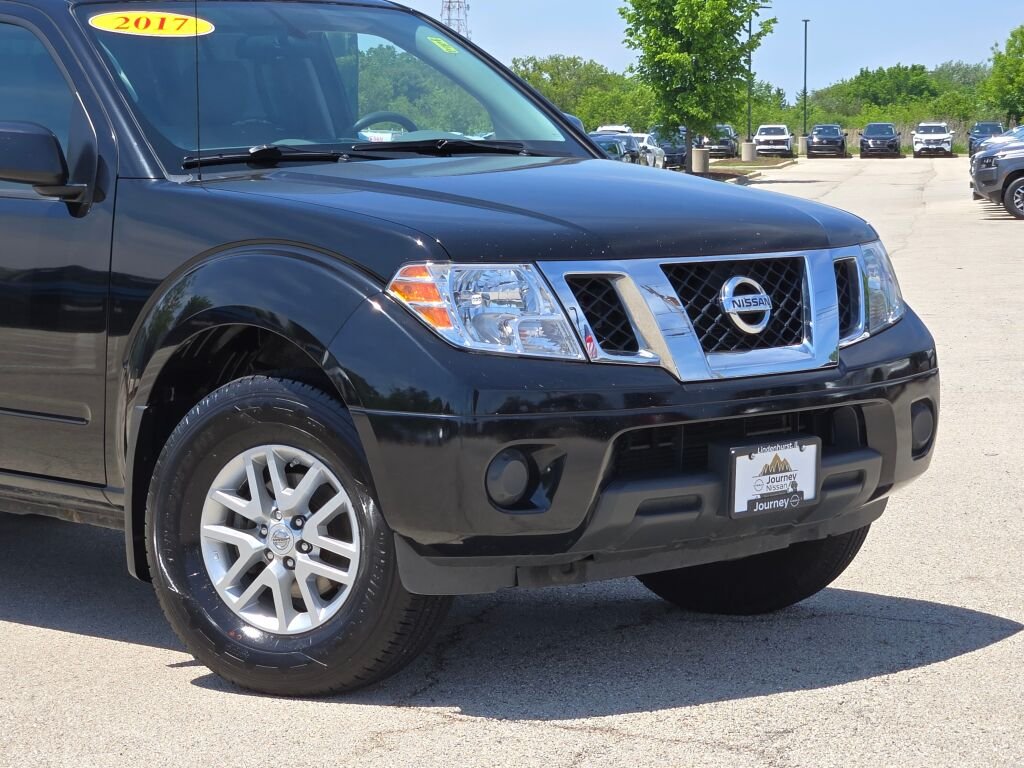 Used 2017 Nissan Frontier SV with VIN 1N6DD0EV7HN760559 for sale in Lindenhurst, IL