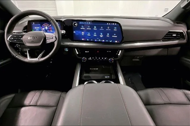 Used 2025 Black Chevrolet RST image 16