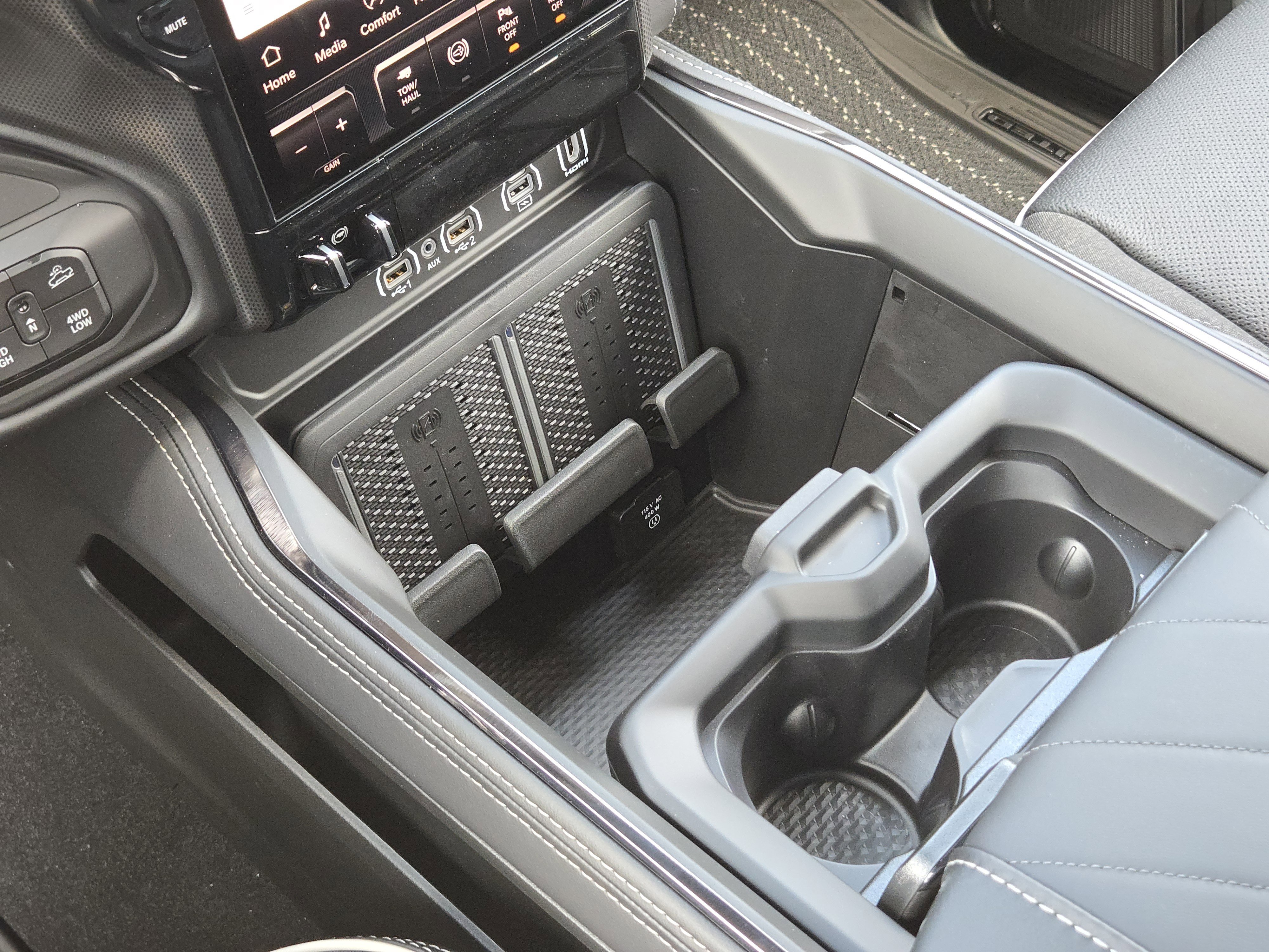 2026 RAM 2500 Limited - Photo 16