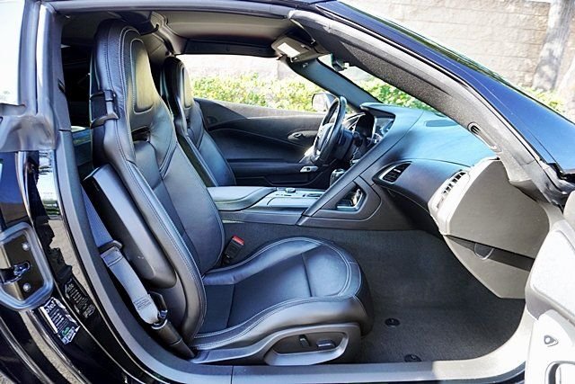 Used 2019 Black Chevrolet Grand Sport image 13