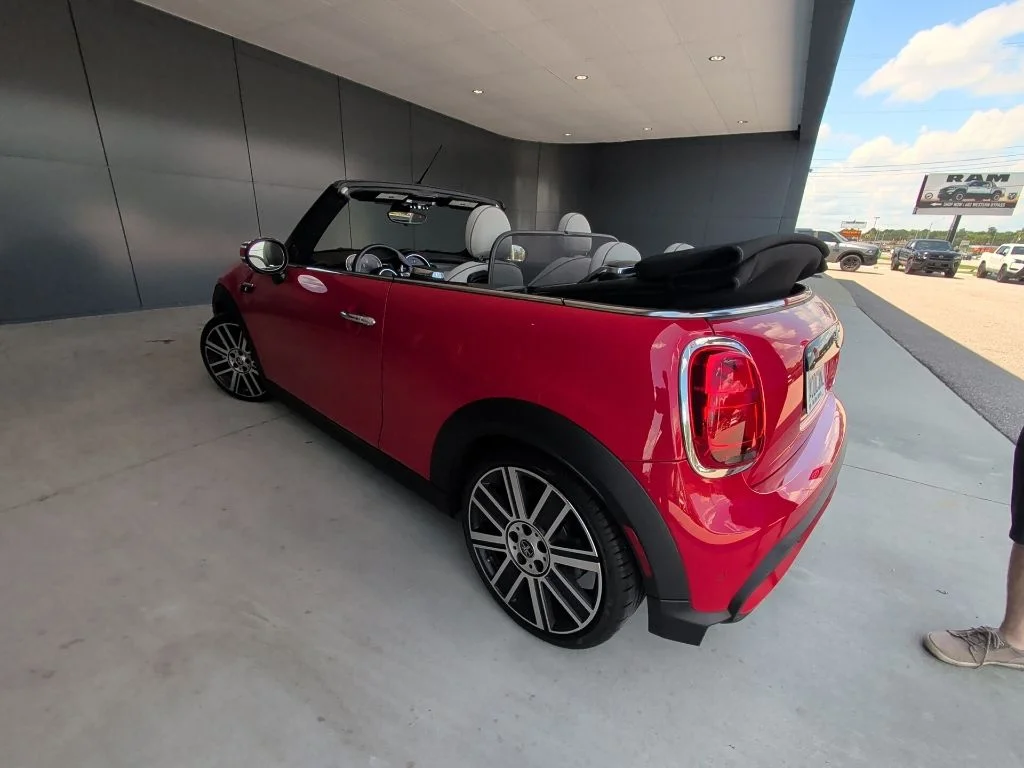 Used 2023 Red MINI Signature image 3