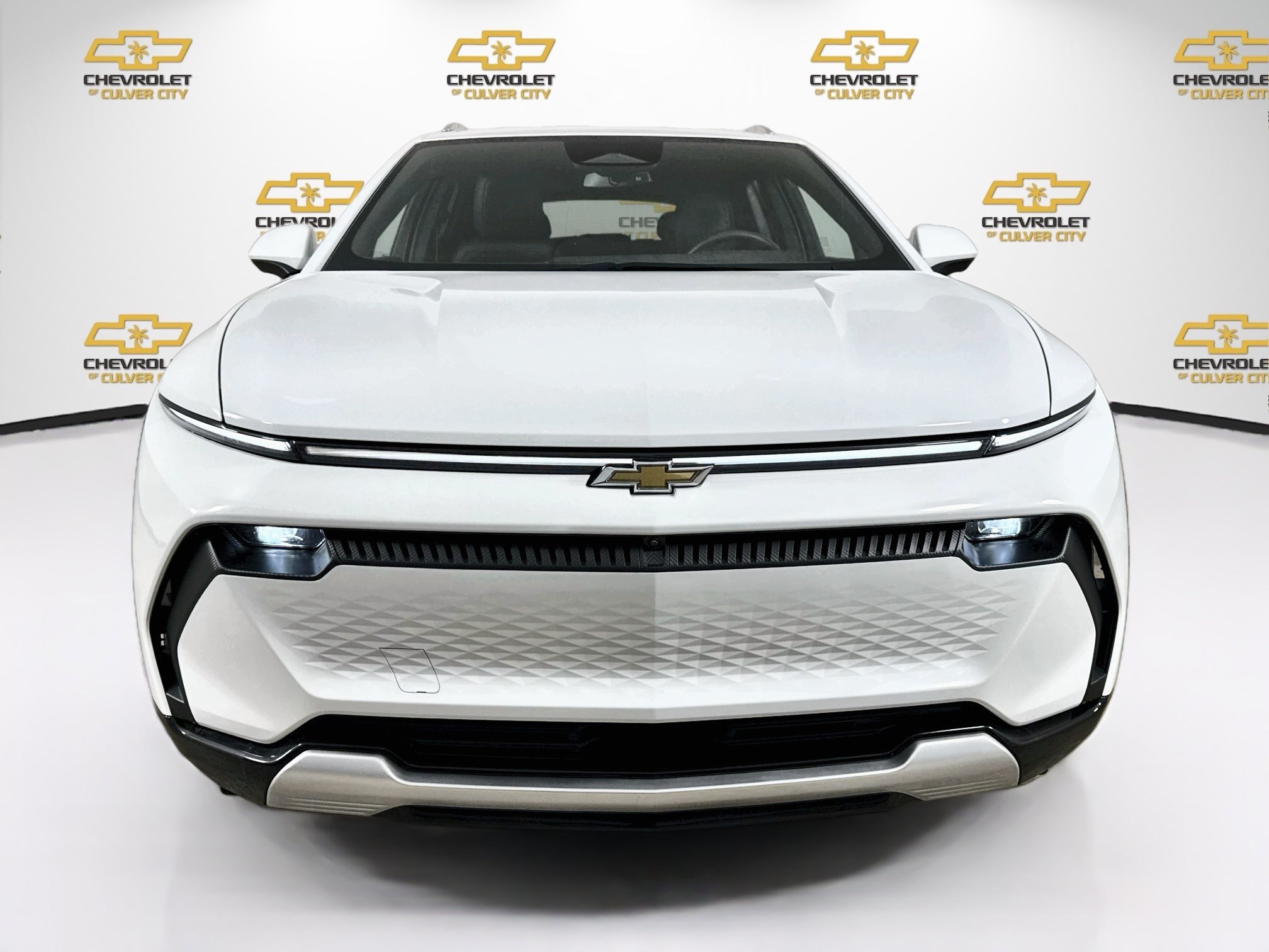 Used 2025 Chevrolet Equinox EV LT with VIN 3GN7DLRP2SS179522 for sale in Culver City, CA