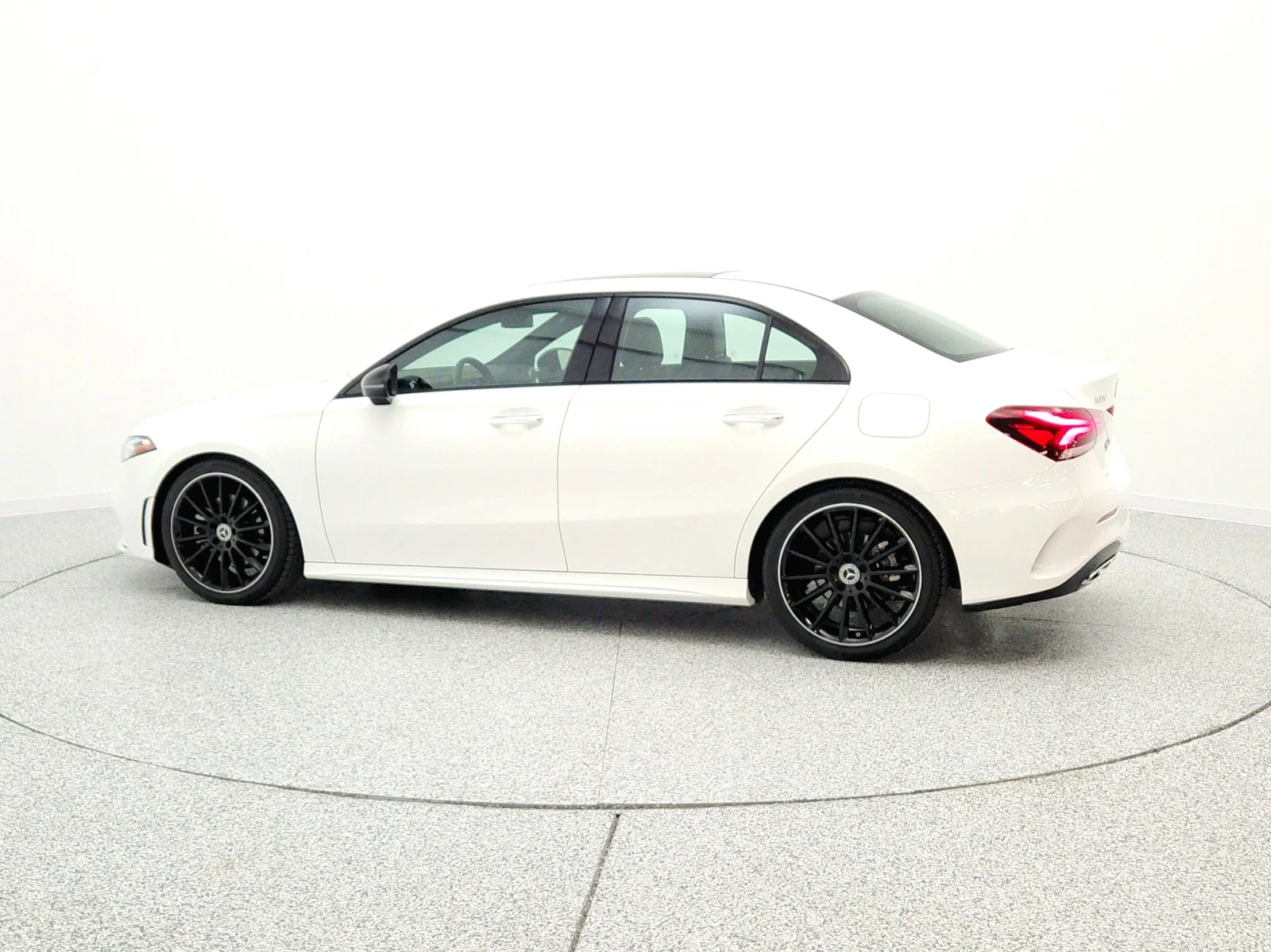 Used 2022 Polar White Mercedes-Benz A 220 Sedan image 8