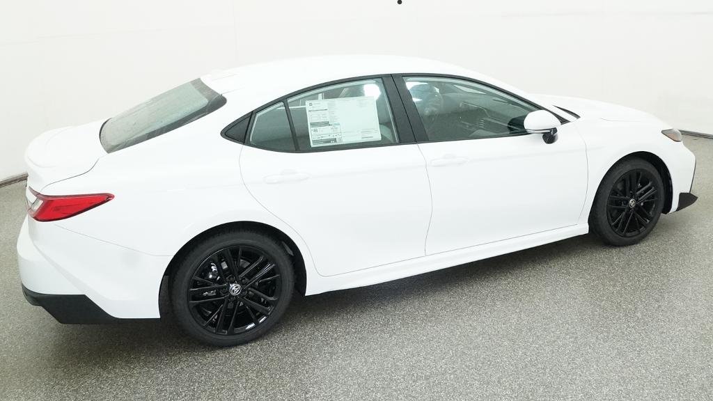 New 2026 Ice Cap Toyota SE image 16