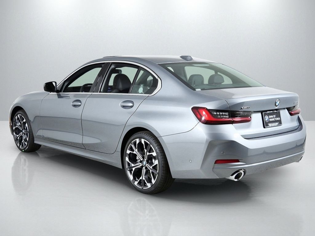 2026 BMW 3 Series 330i - Photo 14