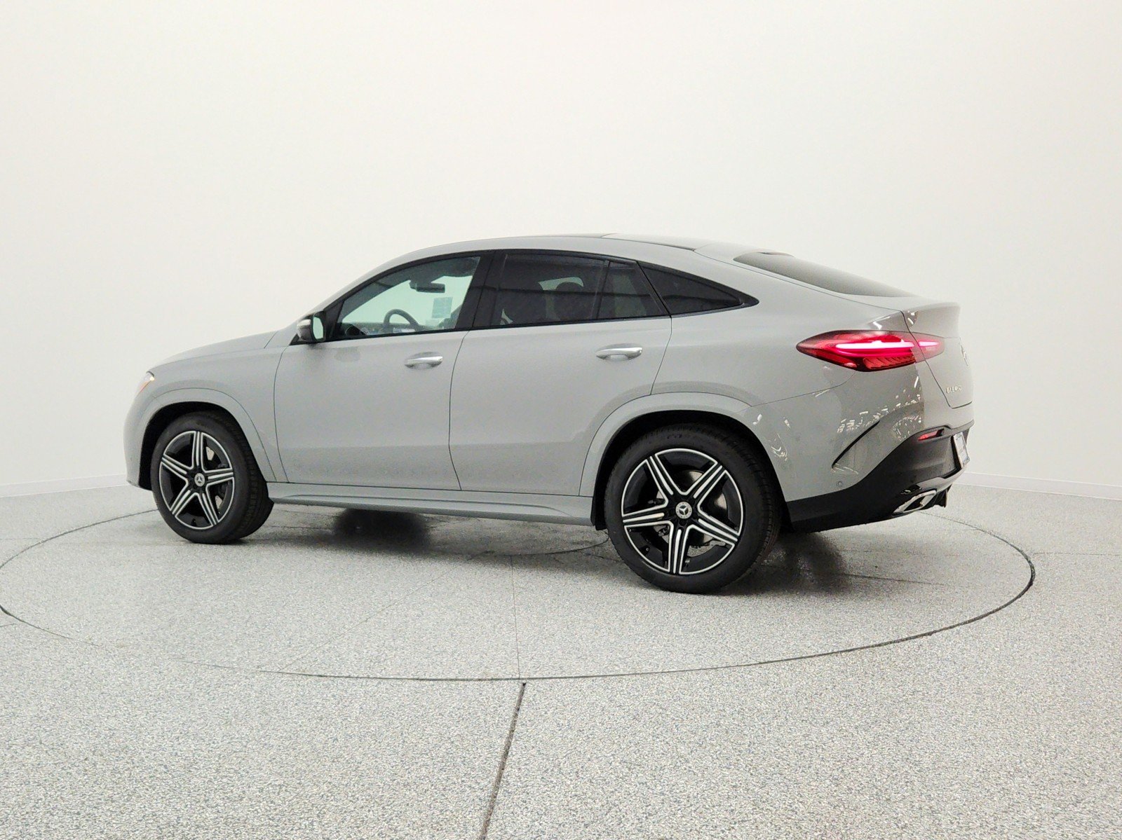 New 2026 MANUFAKTUR Alpine Grey Mercedes-Benz GLE 450 4MATIC® Coupe image 8