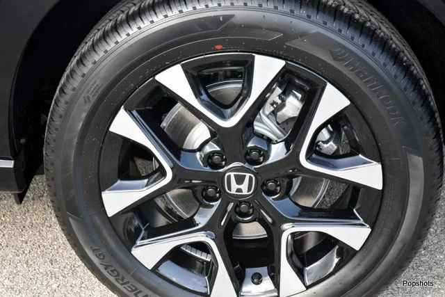 New 2027 Silver Metallic Honda EX-L AWD image 5