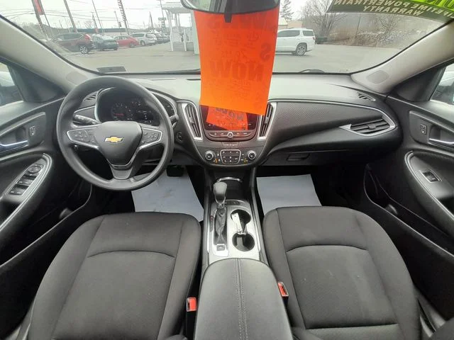 Used 2024 Gray Chevrolet LT image 46