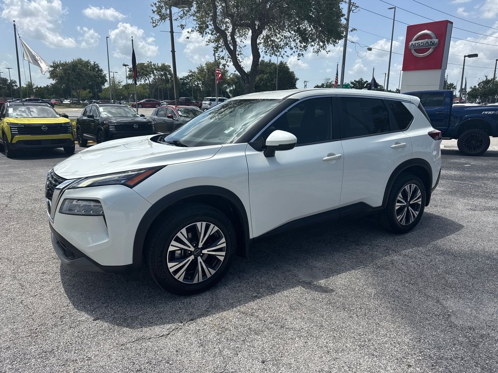 Certified Used 2023 White Nissan SV image 2
