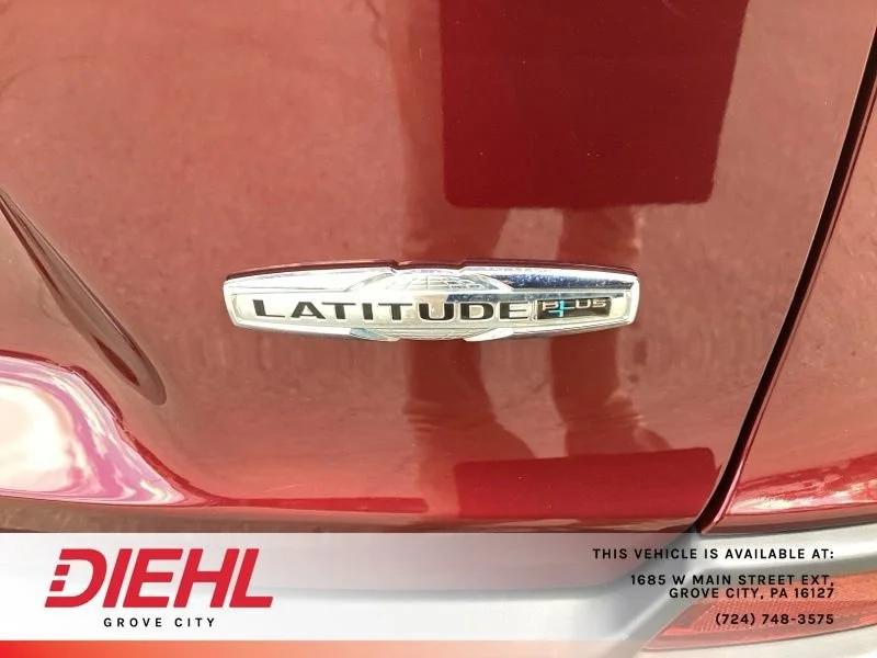 Used 2020 Red Jeep Latitude Plus 4x4 image 13