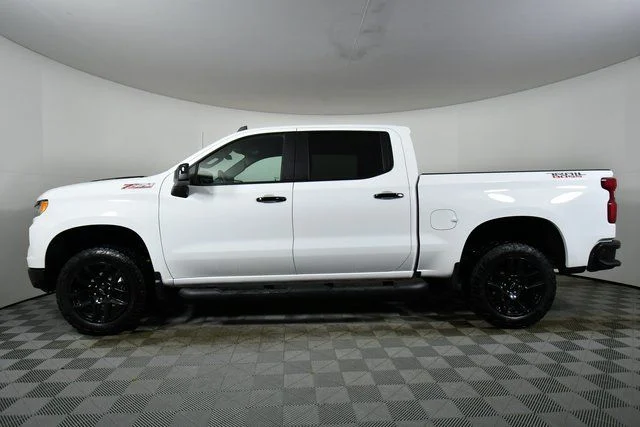 Used 2025 White Chevrolet LT Trail Boss image 16