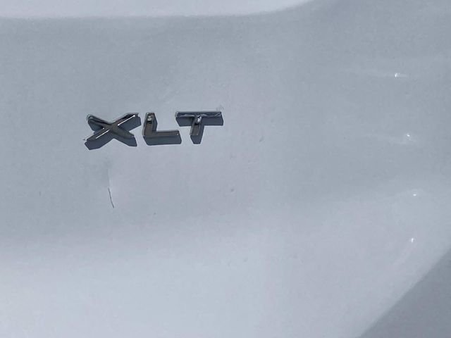 Used 2017 White Ford XLT image 26