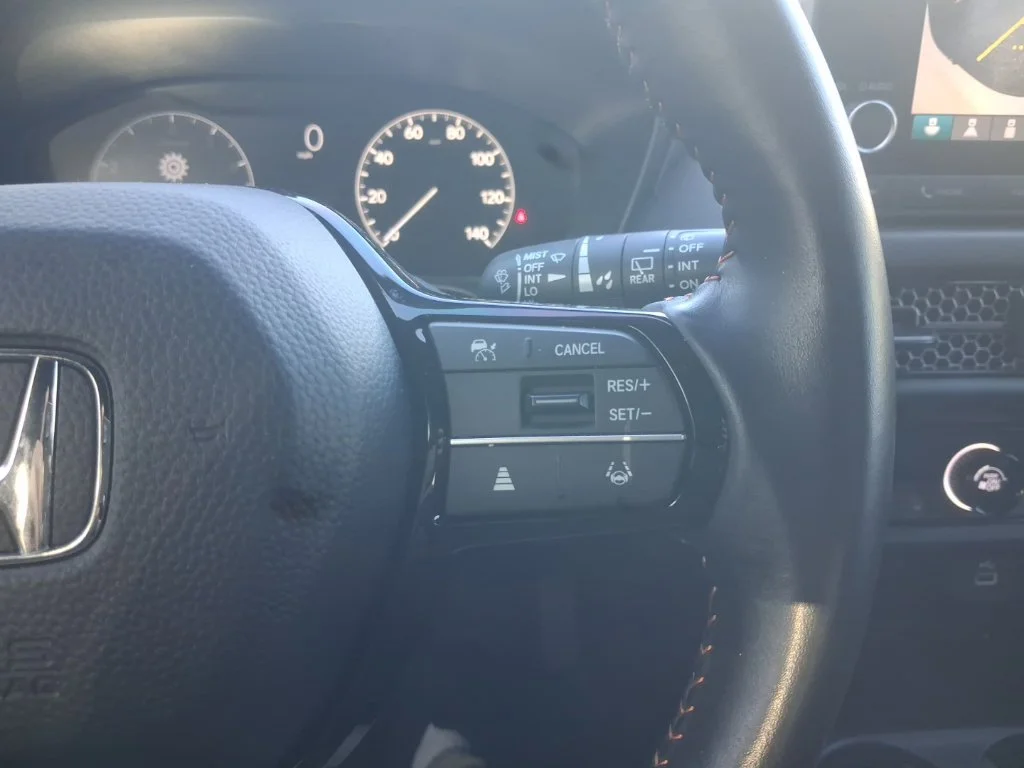 Used 2025 White Honda Sport image 27