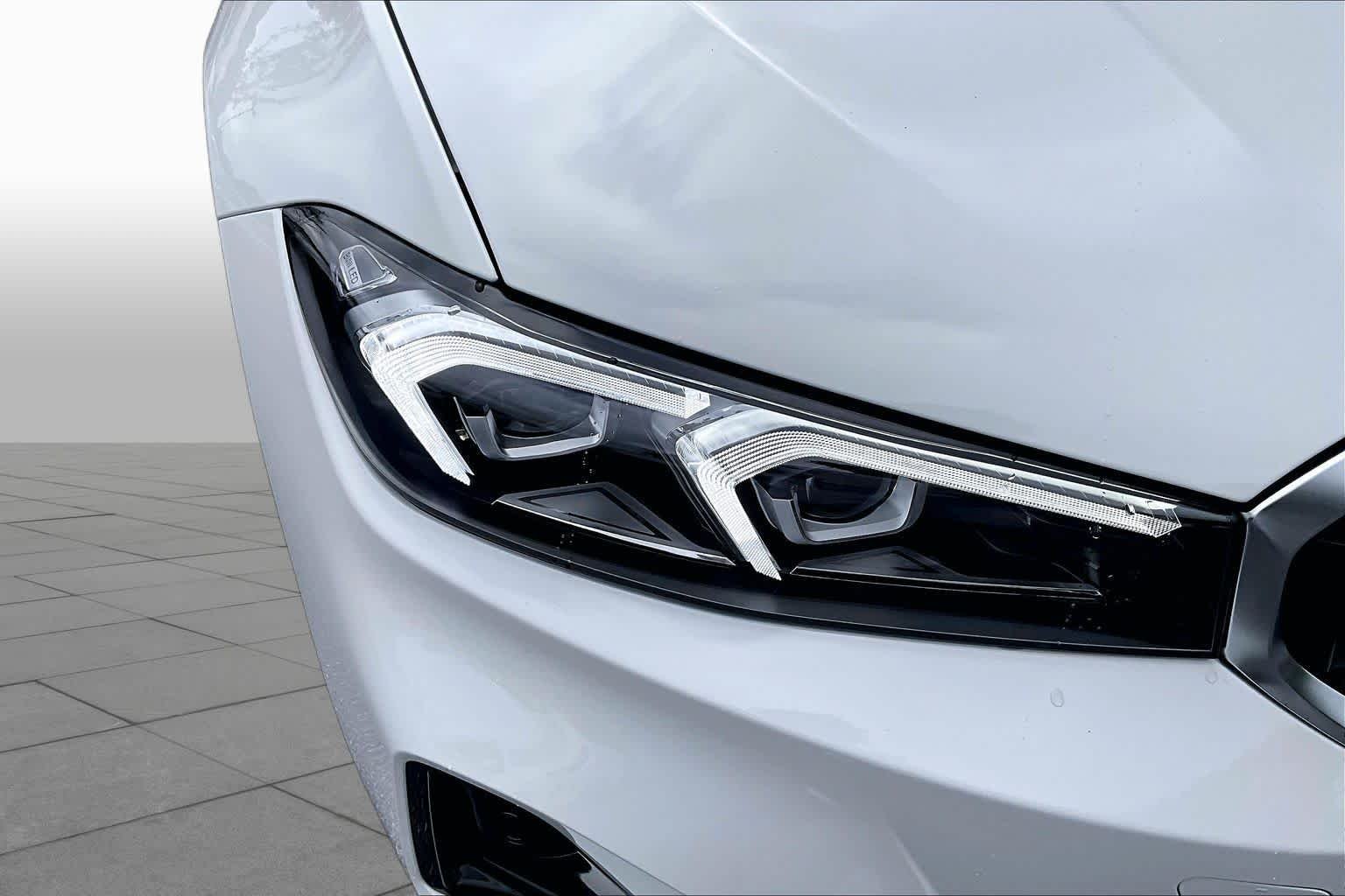 New 2026 Alpine White BMW 330i NA xDrive image 13