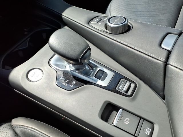 Used 2023 Gray INFINITI LUXE image 19