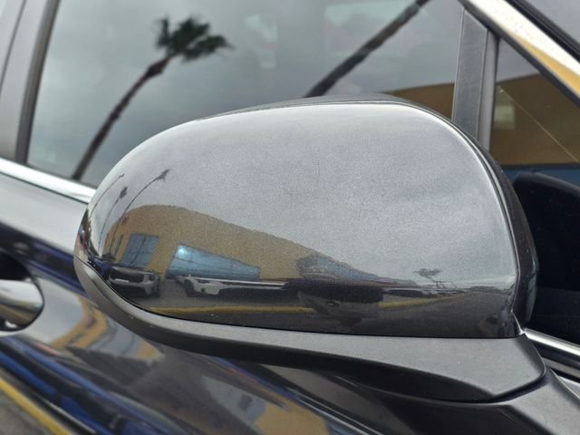 Used 2020 Gray Hyundai SE image 7