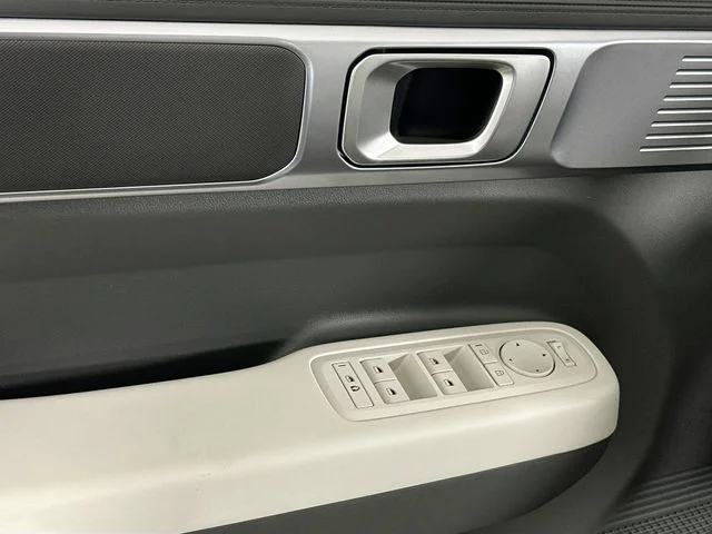 New 2026 Gray Hyundai SE image 10