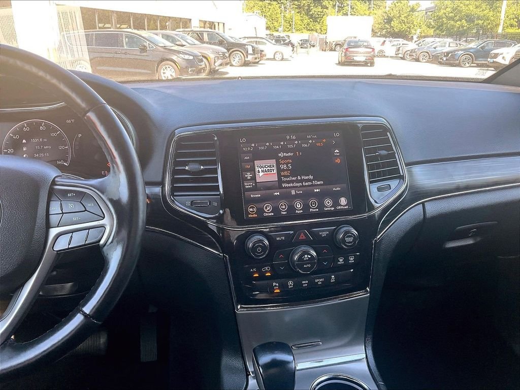 Used 2021 Black Jeep Limited image 18