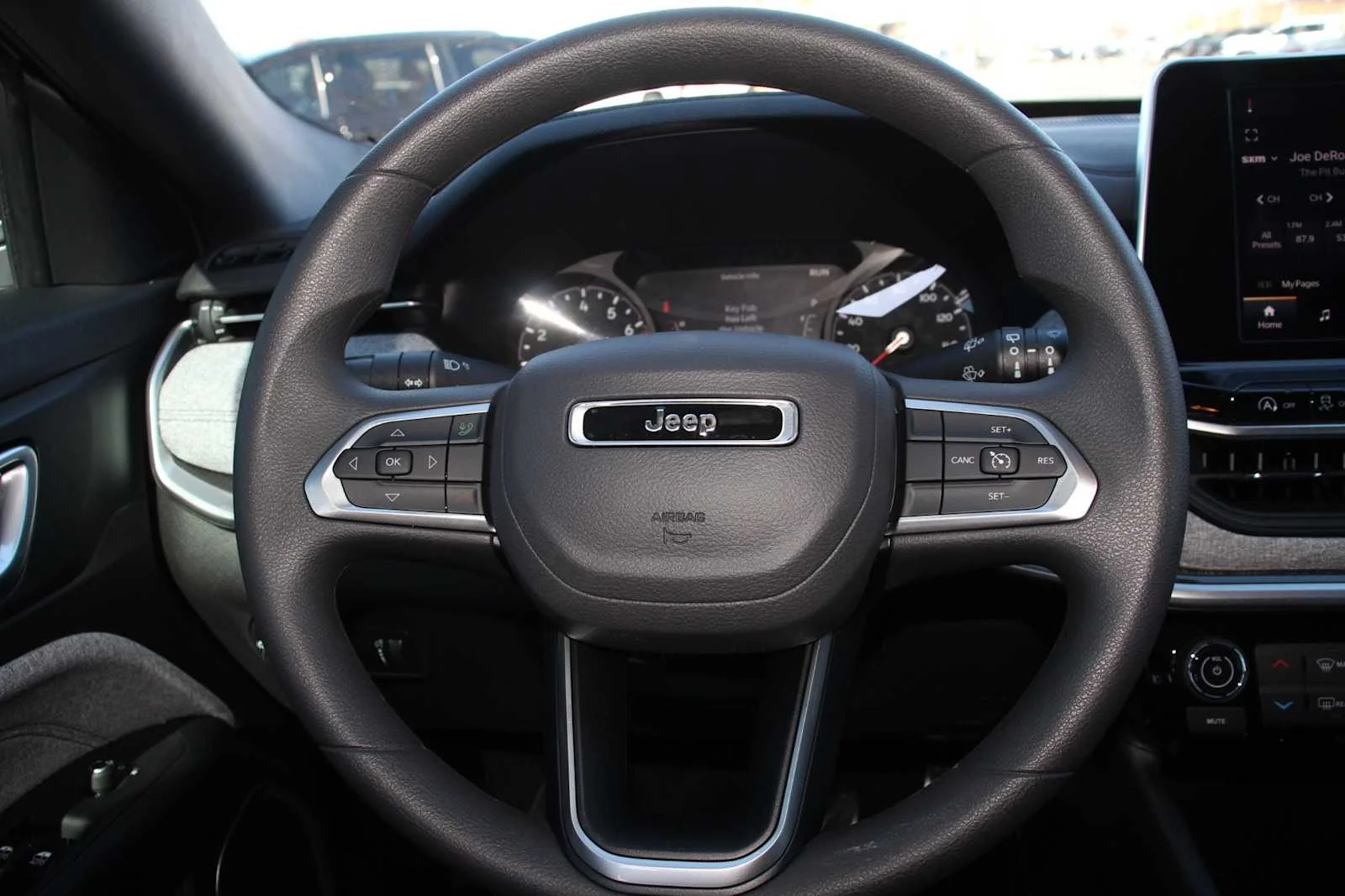 Used 2025 Diamond Black Crystal Pearlcoat Jeep Sport image 19