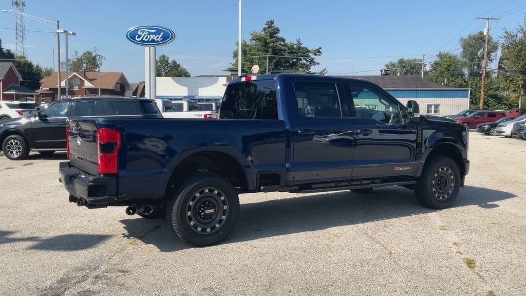 New 2027 Blue Ford XLT image 5